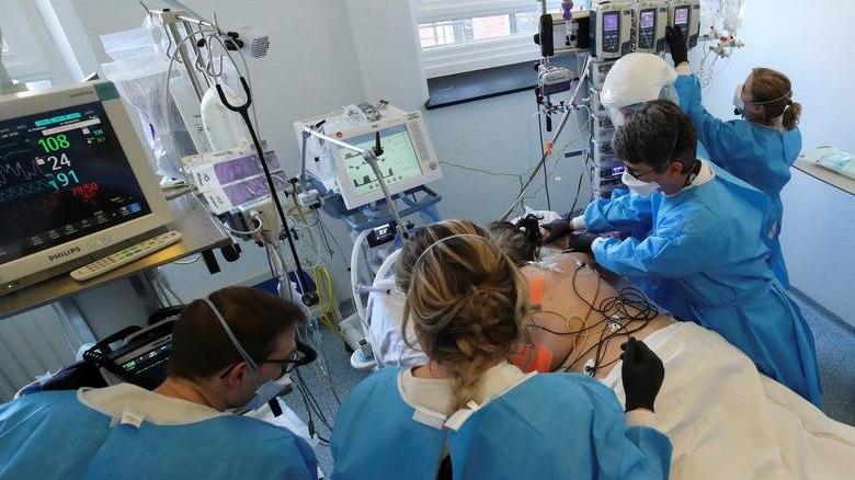 Belçika’da korkunç ölüm: Alfa ve Beta varyantı aynı anda bulaştı