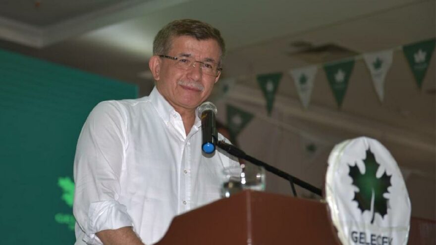 Davutoğlu’ndan Bahçeli’ye: Benden özür dilesin