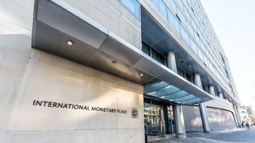 IMF kalıcı uzaktan çalışmaya geçiyor