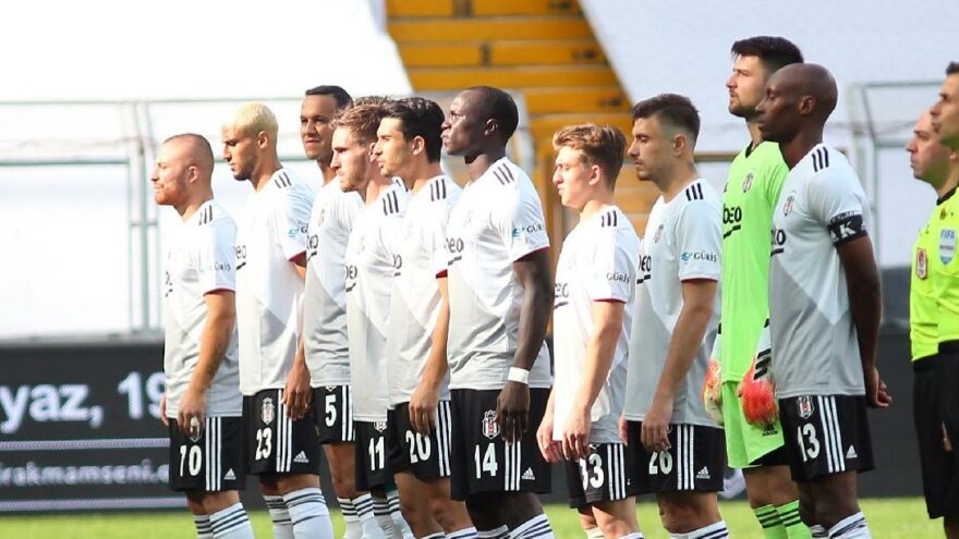 Beşiktaş’ın yeni sezon formaları sızdırıldı