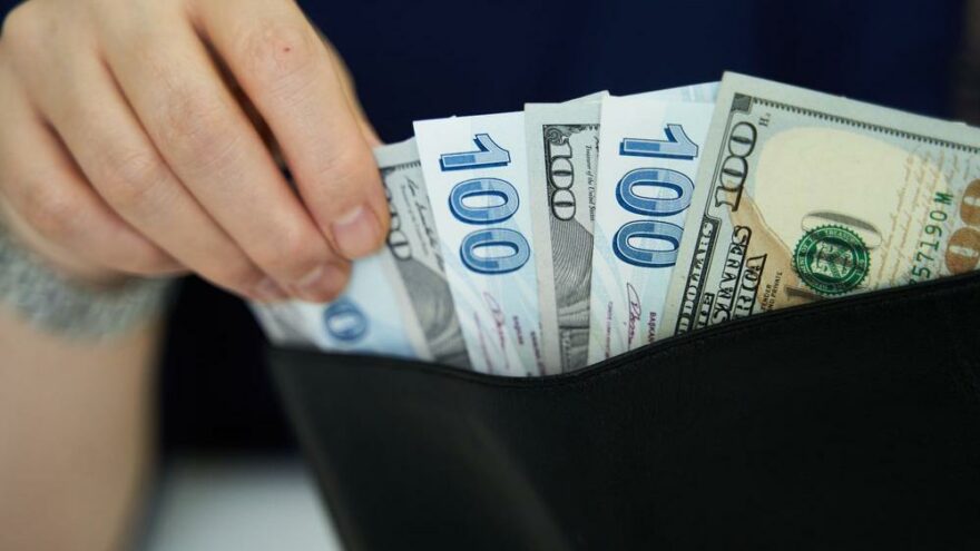ABD’de enflasyon beklentileri aştı, dolar yükseldi