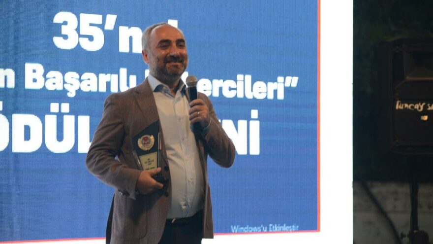 İsmail Saymaz’a ‘Yılın Başarılı Habercisi’ ödülü