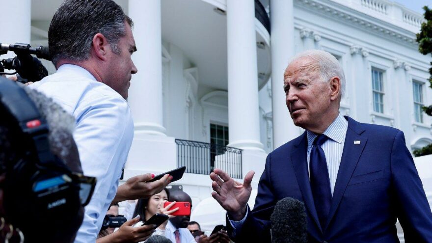 ABD Başkanı Biden’dan sosyal medya devlerine aşı karşıtlığı suçlaması: İnsanları öldürüyorlar