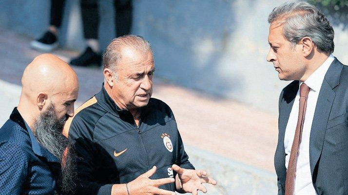 Galatasaray’da Fatih Terim yöneticilerle buluştu… Panik transfer yok hata yok