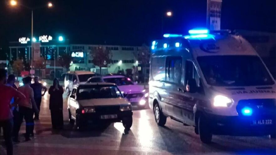 Kavgadan kaçarken aracın altında kaldı