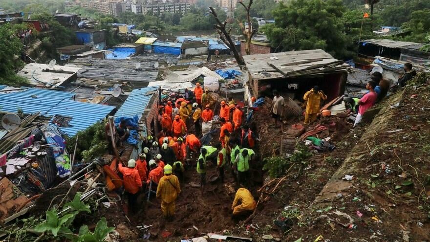 Hindistan’da toprak kayması: 25 ölü