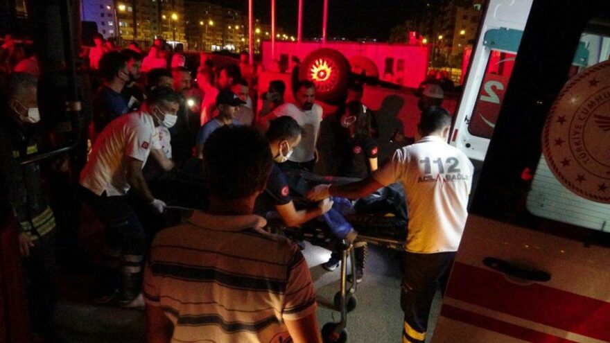 Feci kaza! Kendi aracının altında kalarak can verdi