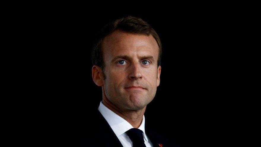 Macron, telefonuna sızıldığı şüphesiyle telefonunu ve hattını değiştirdi