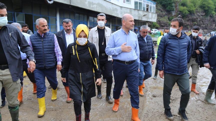 Bakan Soylu: Sele kapılan 1 kişi kayıp