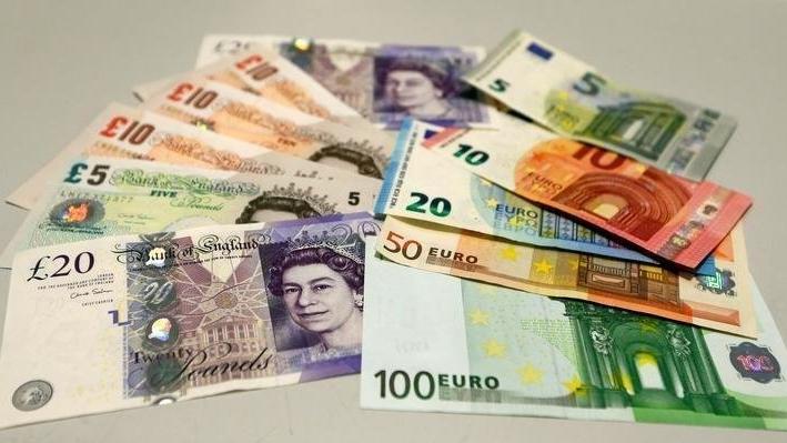 İngiltere’de haksız yere hüküm giyen postane çalışanlarına tazminat ödenecek