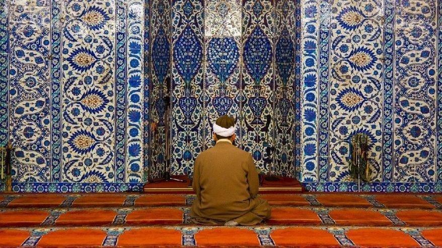 Cuma namazı saat kaçta? İstanbul, Ankara ve il il cuma ezanı saati ve namaz vakitleri…