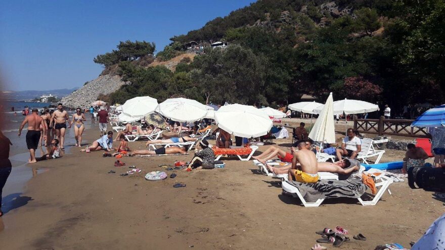 Milli Park’ta şezlong ve şemsiye kiralama ücretine tepki