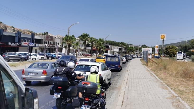 Bayram bitti, dönüş trafiği bitmedi