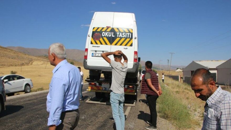 Düğün konvoyunda zincirleme kaza: 8 yaralı