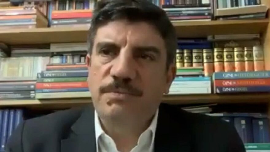 AKP’li Aktay: Suriyeliler giderse bu ülkenin ekonomisi çöker
