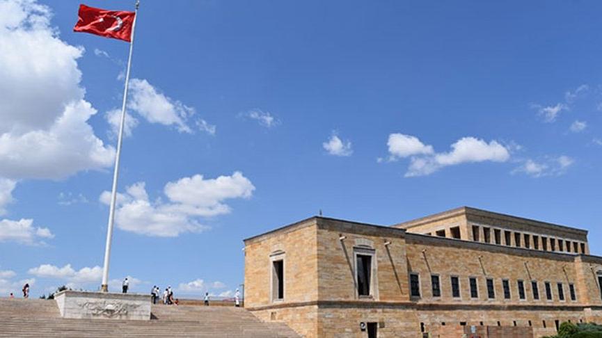 Anıtkabir’deki yiyecek-içecek otomatları kaldırılıyor