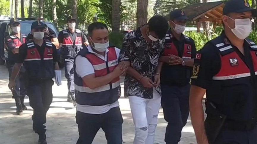 ‘FETÖ soruşturmasında adınız geçiyor’ deyip dolandırdılar