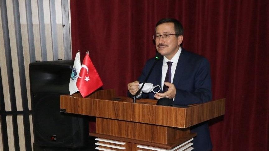 Hekimlik andındaki ifadeleri değiştirmek isteyen rektöre TTB’den kınama
