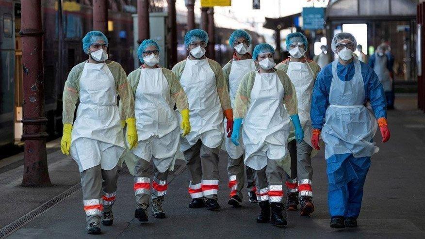 Fransa’da son 24 saatte 25 bin 190 yeni vaka