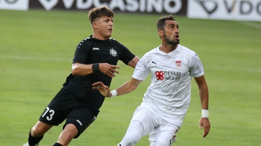 Sivasspor Petrocub’u ağırlıyor