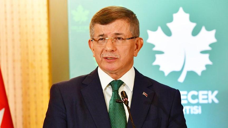 Ahmet Davutoğlu: Çok kötü bir kriz yönetimi sergileniyor