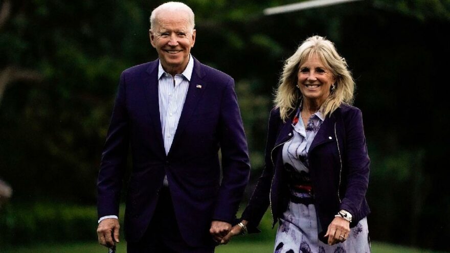 First Lady Jill Biden ayağından operasyon geçirdi