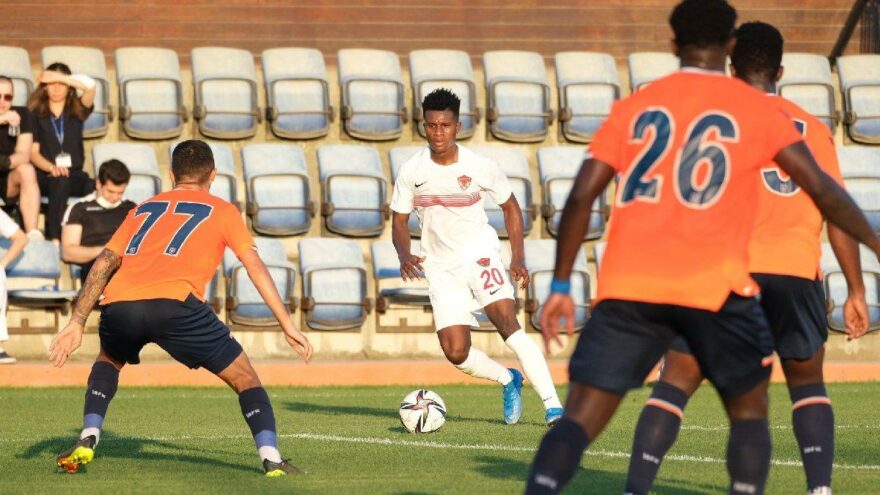 Başakşehir ile Hatayspor yenişemedi