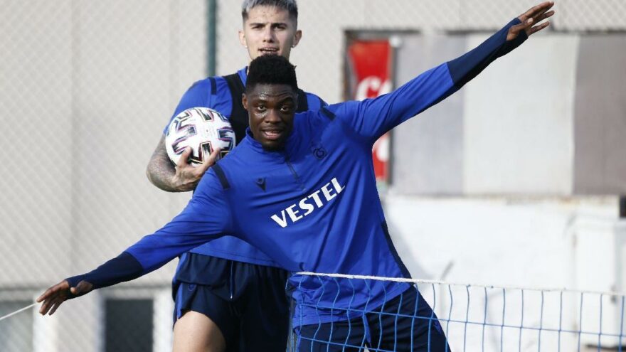 Trabzonspor’dan Caleb Ekuban için KAP bildirimi