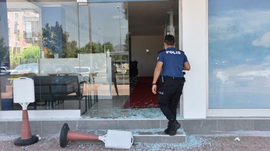 Üniversiteli Azra’nın katil zanlısının iş yerine saldırı