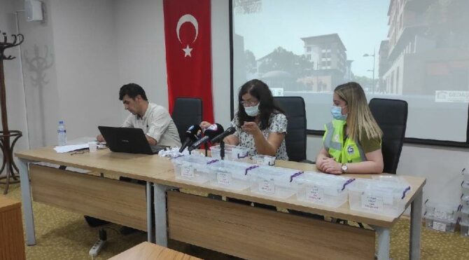 Elazığlı depremzedelerden yetkililere 'kura' tepkisi - Son dakika haberleri - Vimarsana News