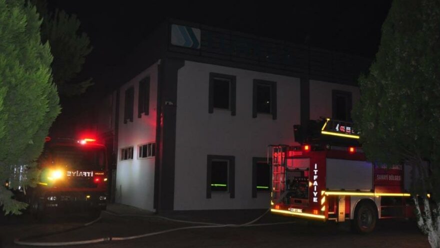 Manisa OSB’de korkutan yangın