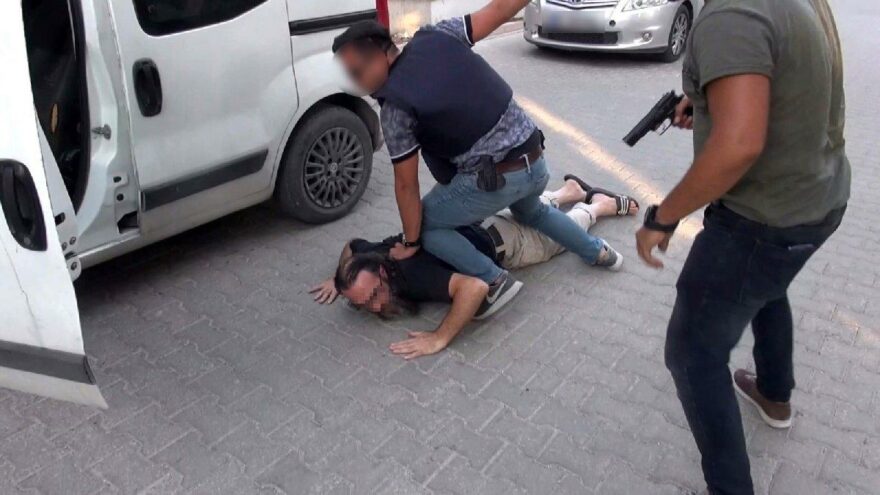 IŞİD’li terörist eylem için talimat beklerken yakalandı