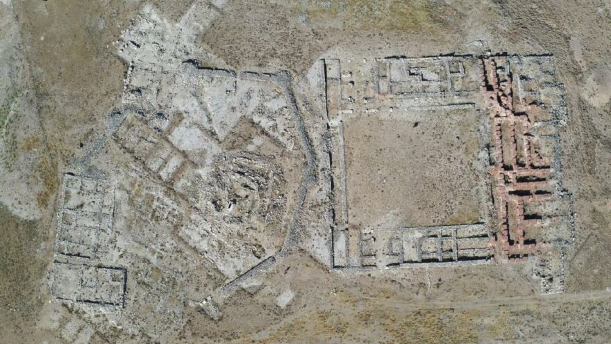 Hitit krallarının yazlığı Sarissa Antik Kenti