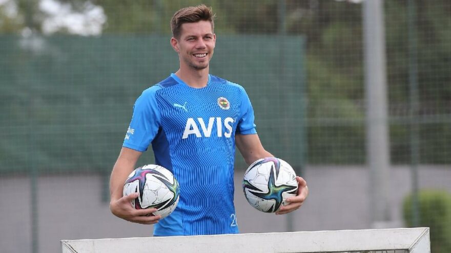 Miha Zajc: ‘Fenerbahçe’de mutluyum ama futbolda her ihtimal var’
