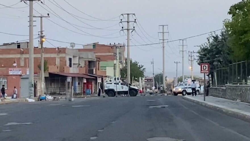 Diyarbakır’da ortalık karıştı! Ölü ve yaralılar var