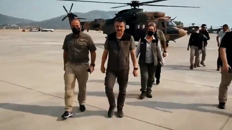 Yunanistan’a uçak gönderileceğini açıklayan Pakdemirli’ye tepki