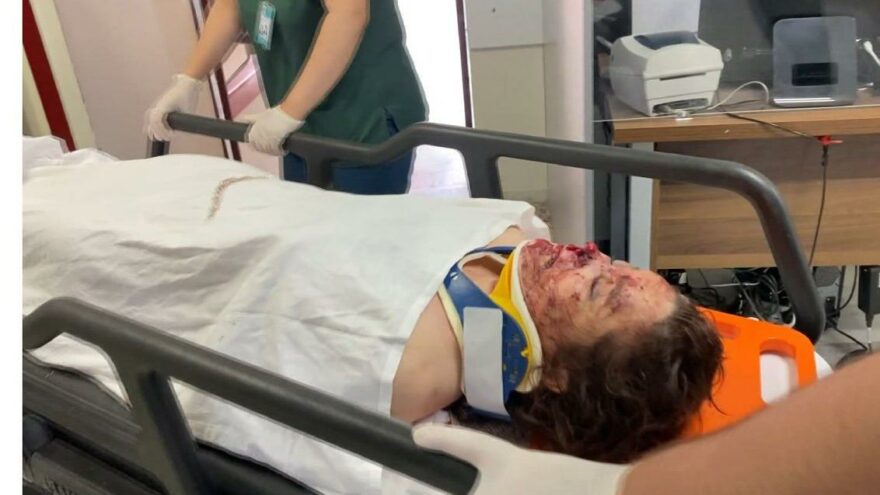 3’üncü kattan düşen kadın hastaneye kaldırıldı