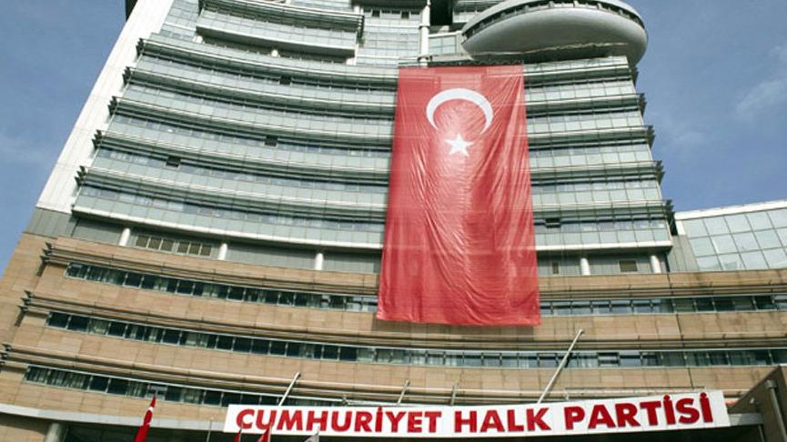 Belediye başkan yardımcısının eşi CHP’den ihraç edildi