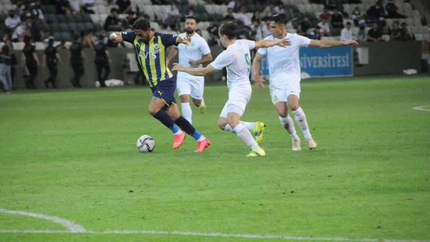 Fenerbahçe yenilgisiz tamamladı