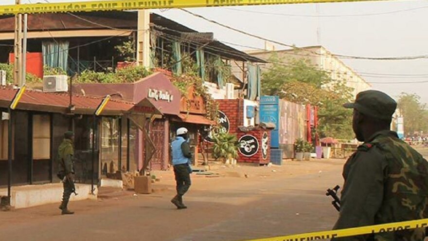 Ülke kanlı saldırıyla sarsıldı: 51 ölü