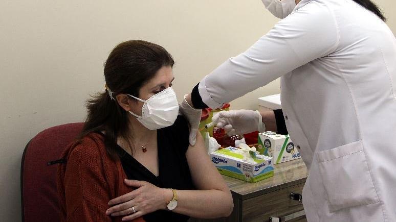 ‘Aşıdan sonra doktor ölümlerinden söz edilmiyor’
