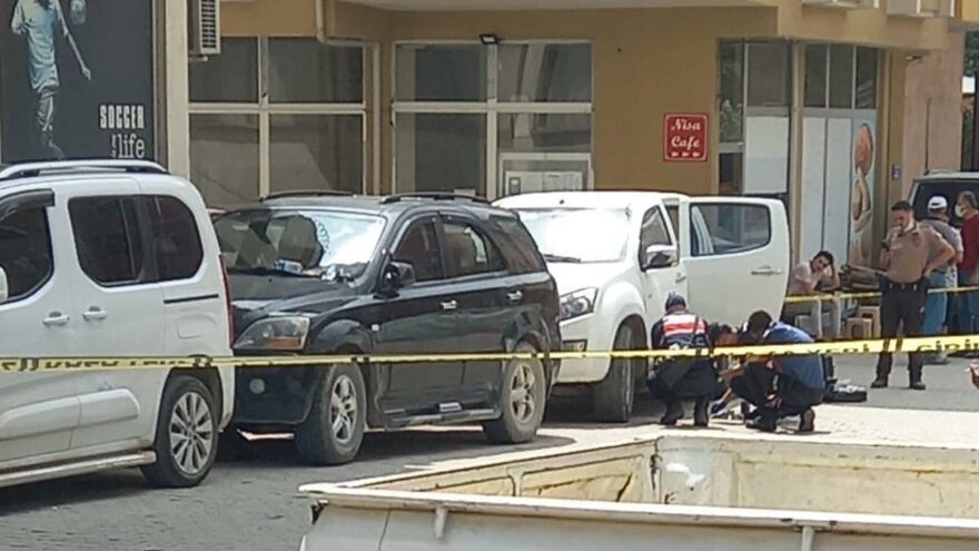 Öldürdüğü arkadaşını önce hastaneye götürdü, sonra polise teslim oldu