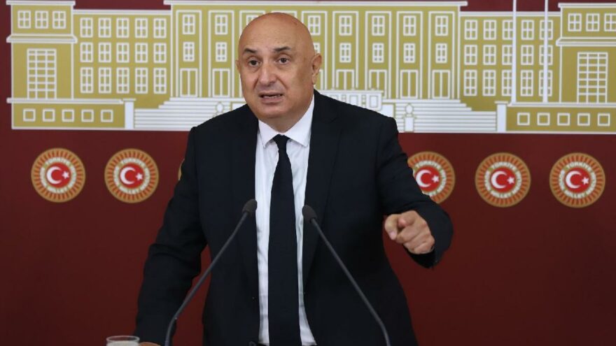 CHP’li Özkoç: Türk gençleri ölmeye giderken Afgan gençler burada yaşamaya geliyor