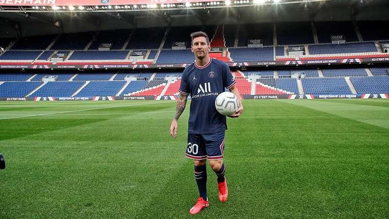 PSG’den Lionel Messi transferinde dünyada bir ilk