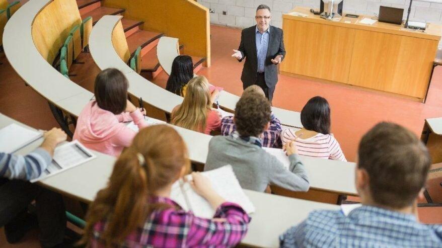 İstanbul Bilgi Üniversitesi öğretim üyesi alıyor