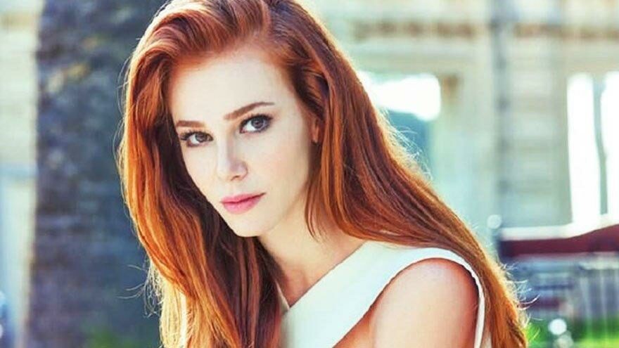 Elçin Sangu yeni imajıyla Sinem Kobal’a benzetildi