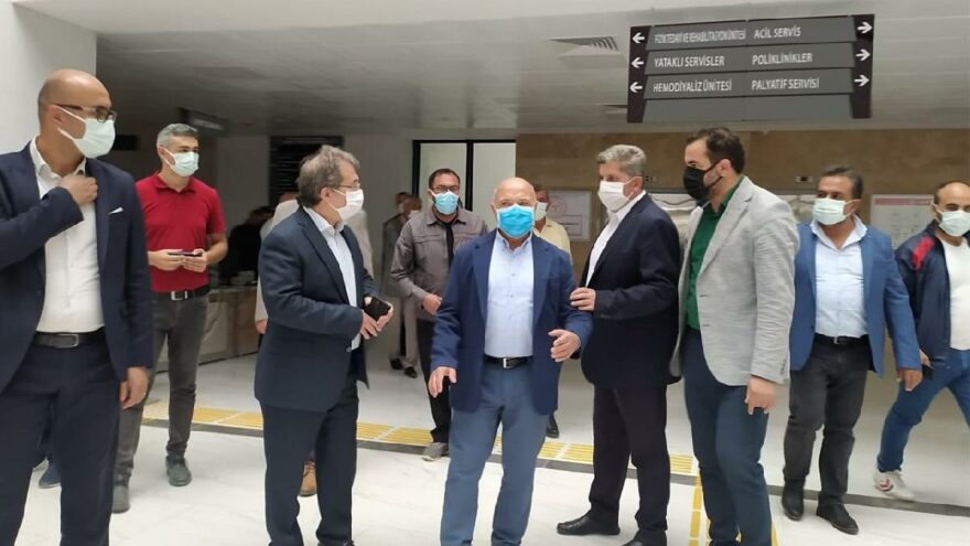AKP’li vekilden hastane ziyaretinde işsizlik itirafı