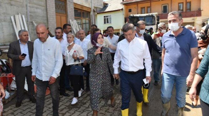 Davutoğlu, Bartın'da sel bölgesinde incelemelerde bulundu - Vimarsana News