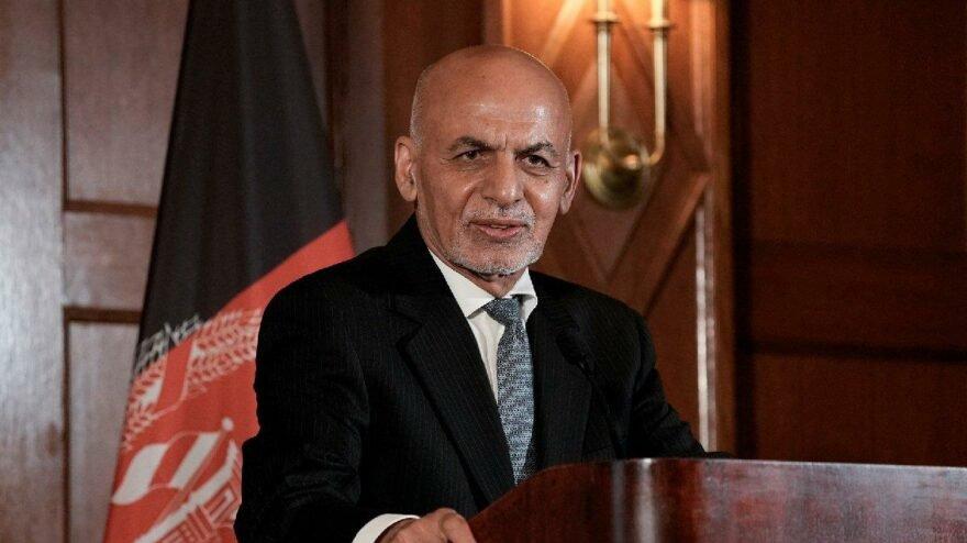 Afganistan’ı terk eden Eşref Gani’den ilk açıklama