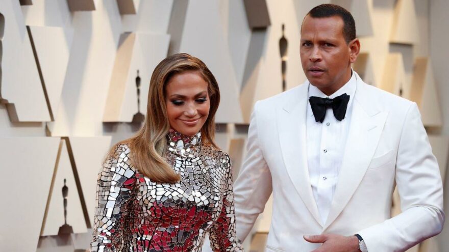 Jennifer Lopez, eski aşkını Instagram’dan da sildi